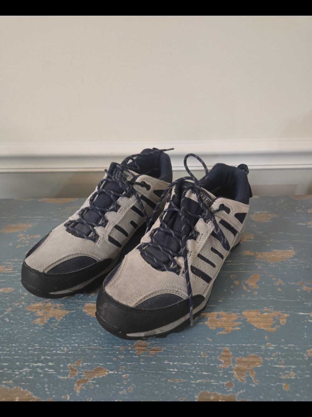 Wolverine Navy and Light Gray Hiking Shoes